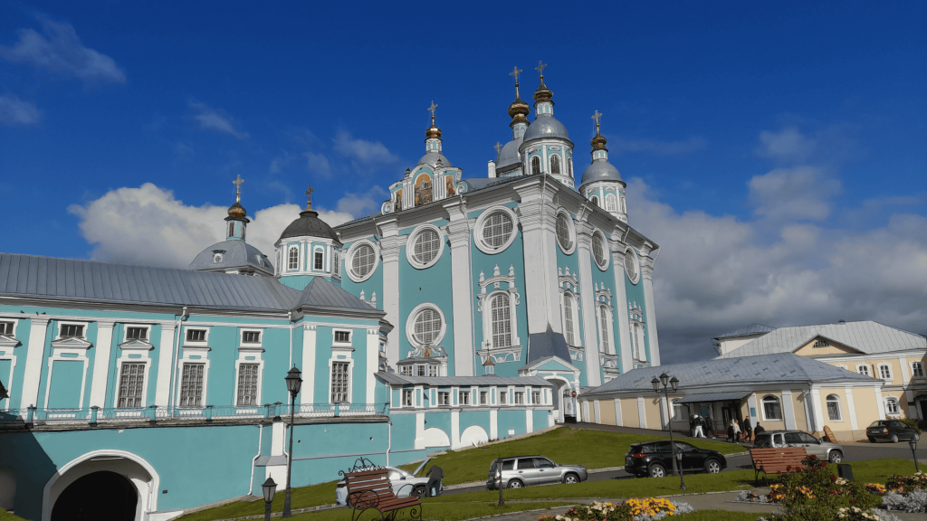 Assumption Cathedral in Smolensk, Russia – travel guide and must-see landmark between Minsk and Moscow